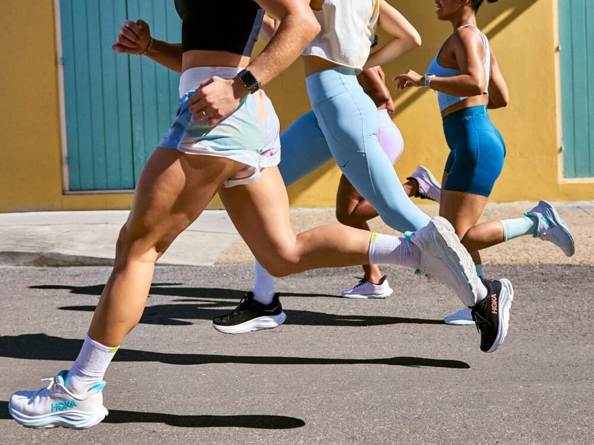 HOKA Clifton 10: Tenisky, ktoré zvládnu beh aj celý deň v meste