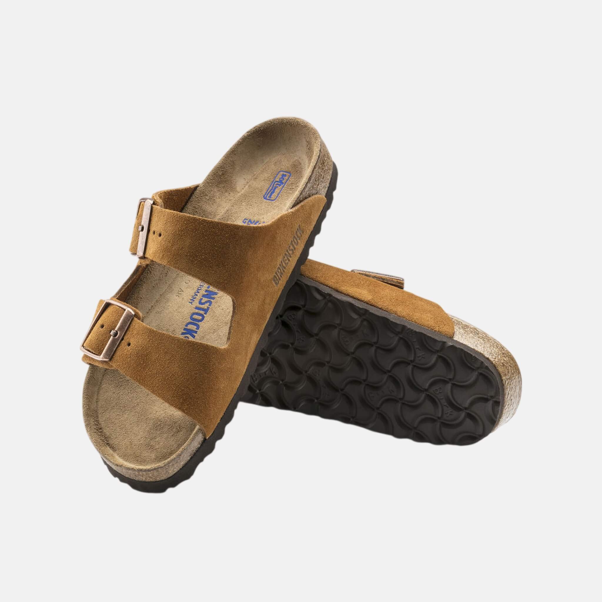 Hnedé Regular šľapky Birkenstock Arizona Soft Footbed Suede
