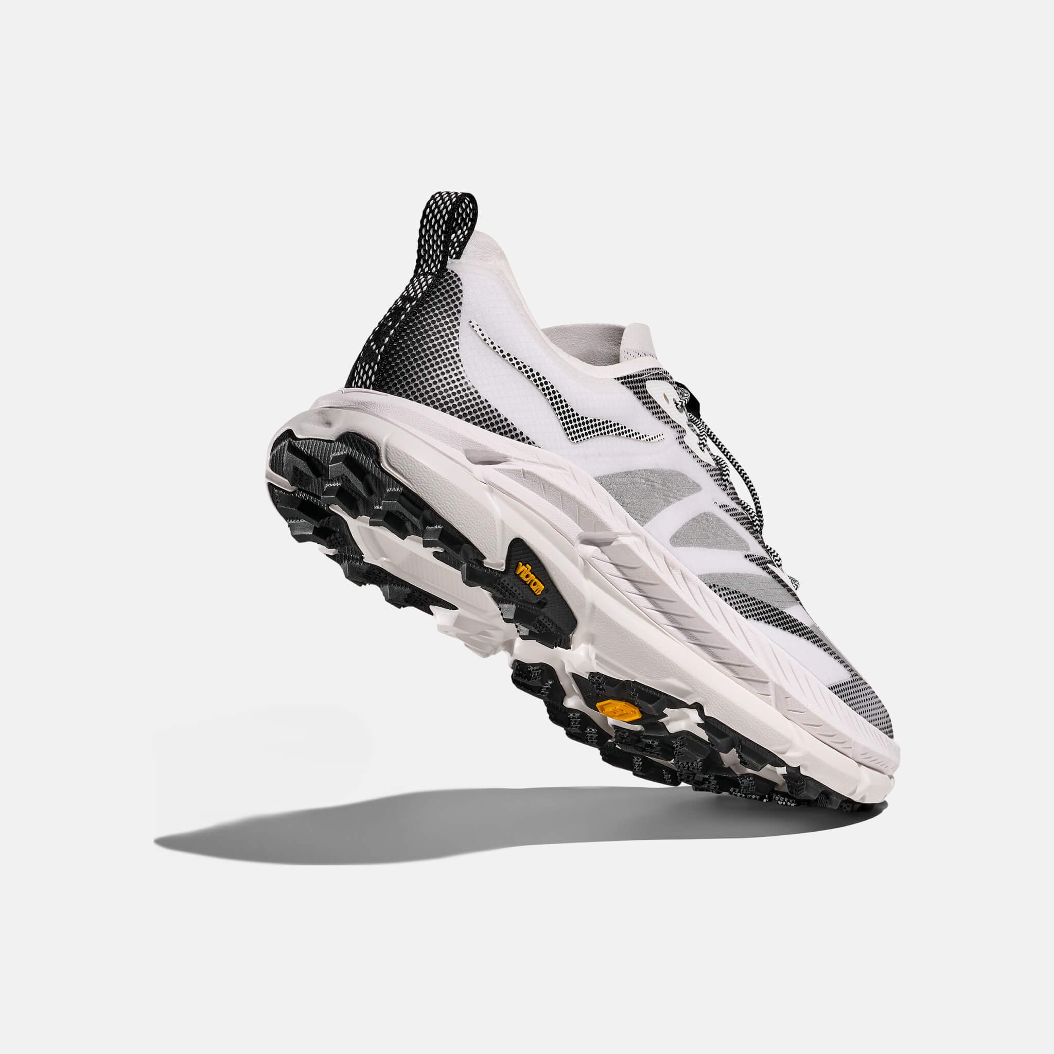 Unisex bielo-čierne tenisky Hoka Mafate Speed 4 Lite TS