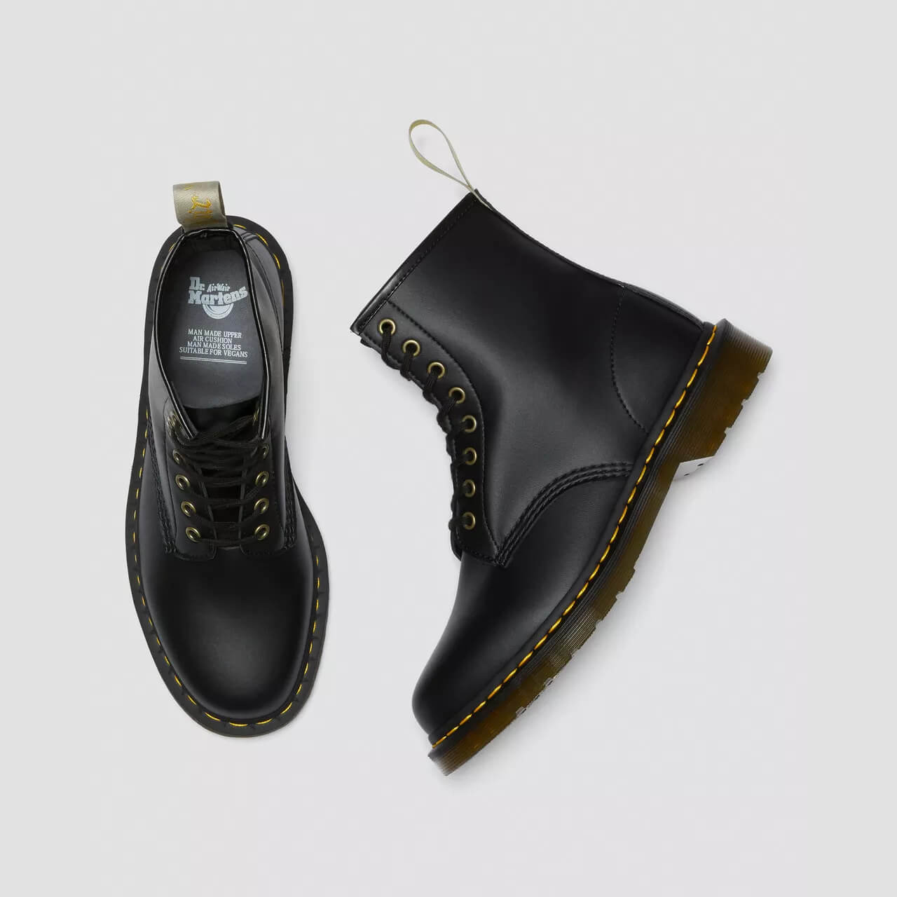 Čierne členkové topánky Dr. Martens 1460 Vegan