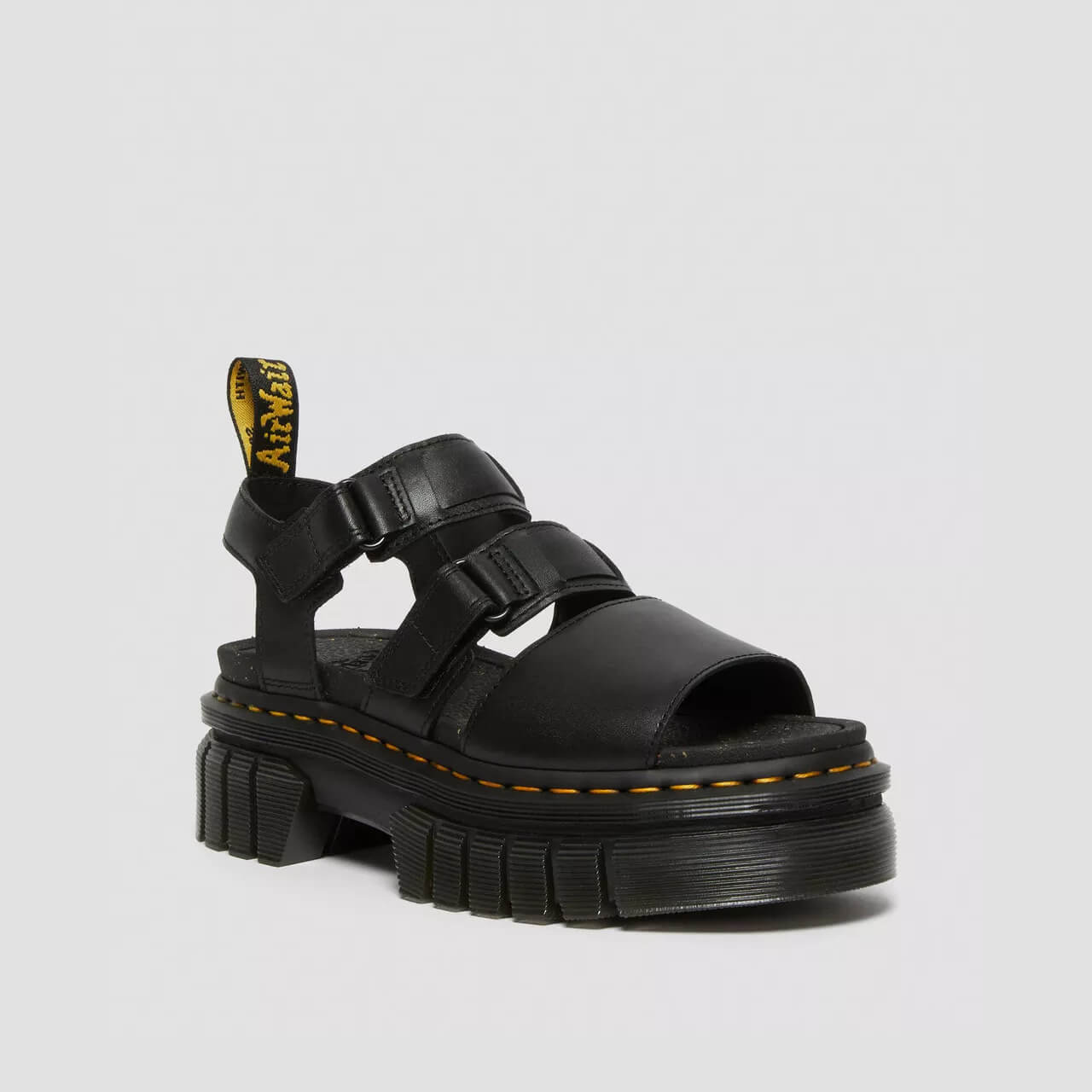 Dámske čierne sandále Dr. Martens Ricki 3-Strap