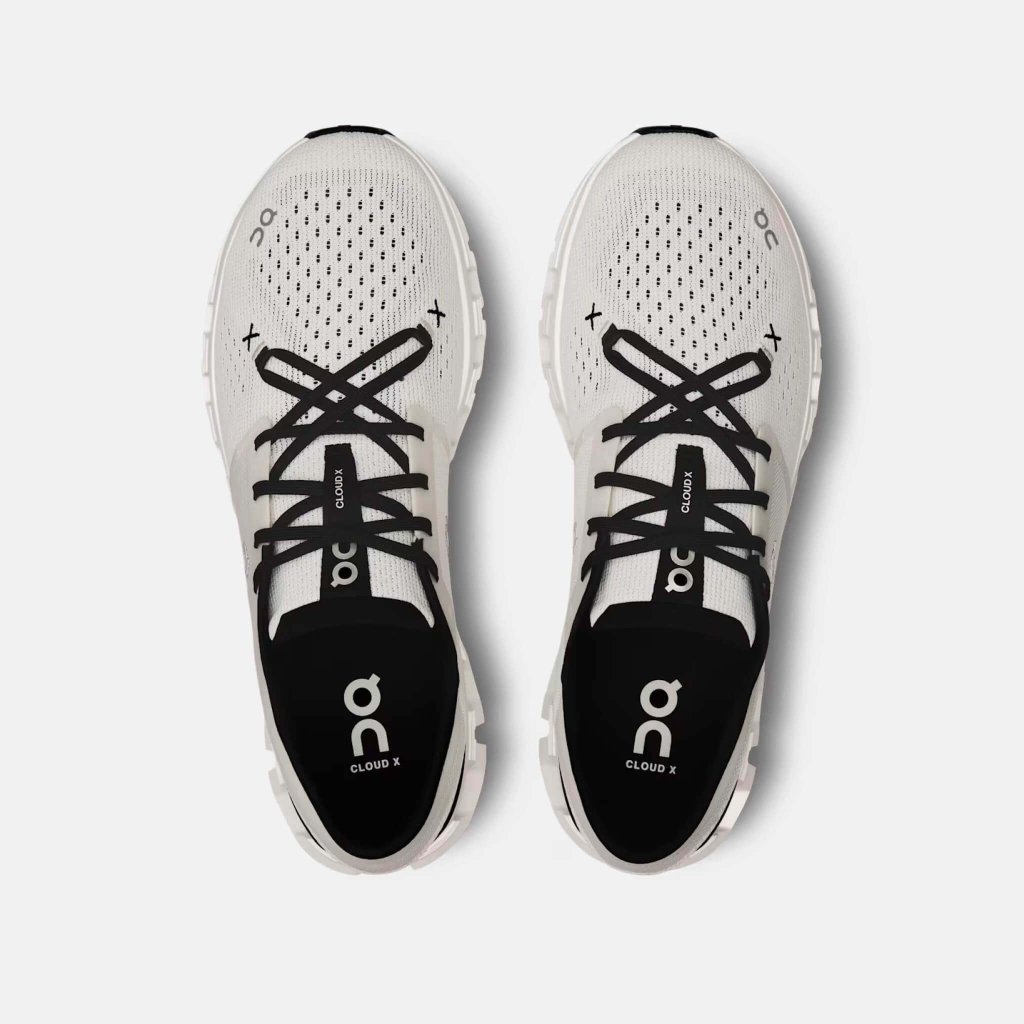 Pánske biele bežecké tenisky On Cloud X 4