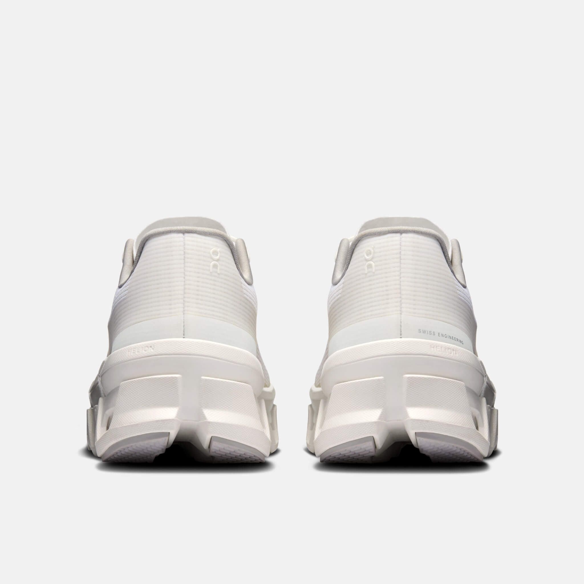 Dámske biele bežecké tenisky On Cloudmonster Void