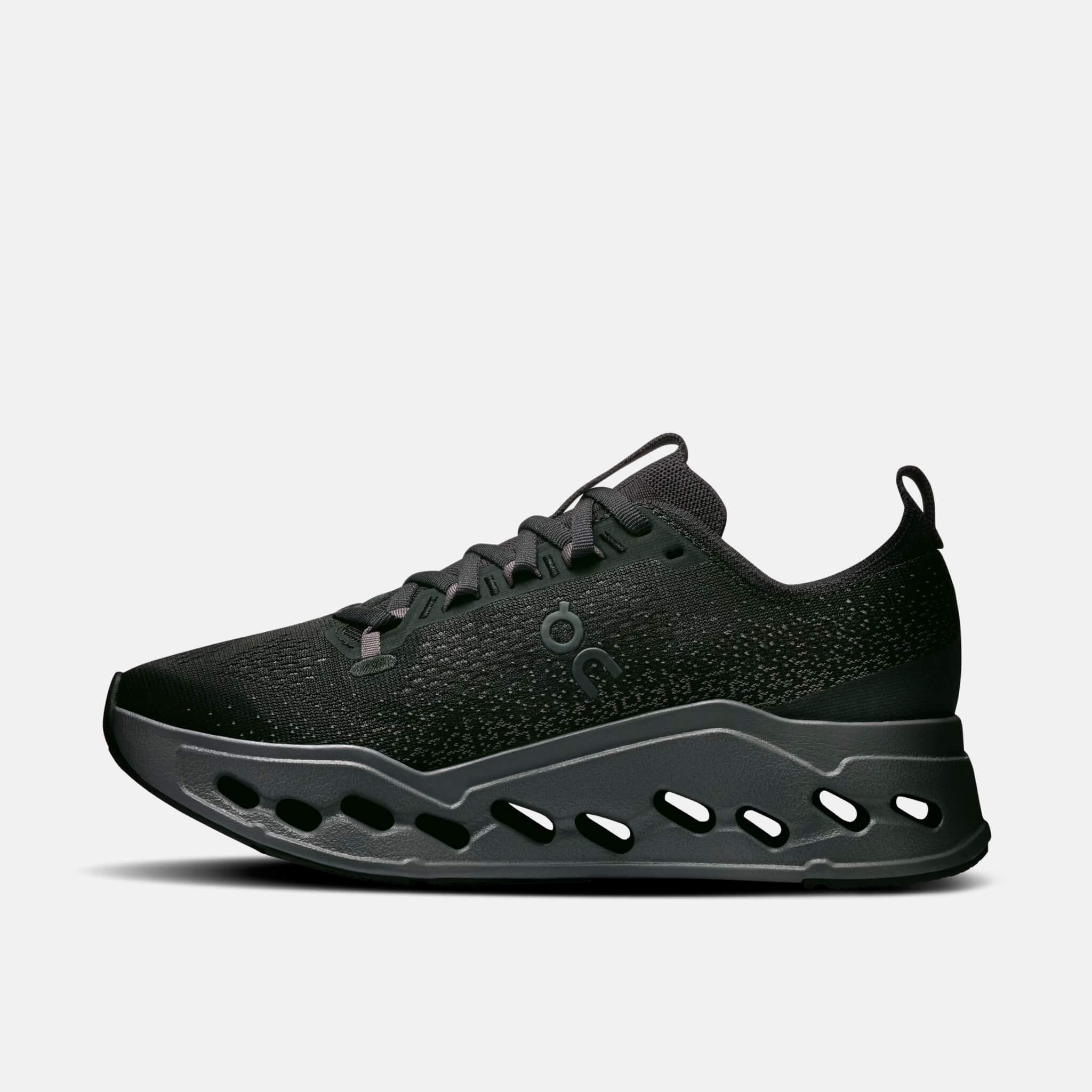 Dámske čierne bežecké tenisky On Cloudsurfer Max