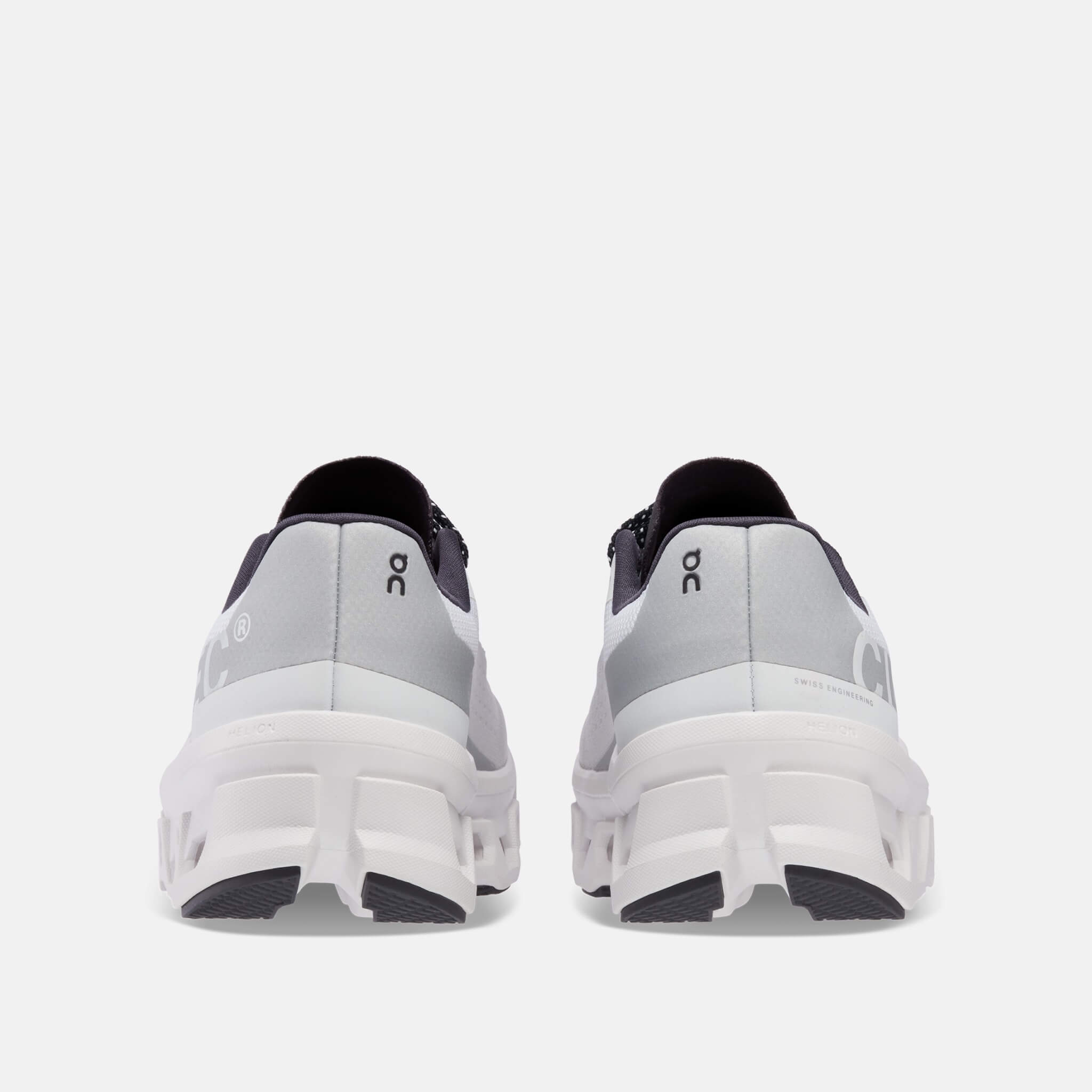 Dámske biele bežecké tenisky On Cloudmonster