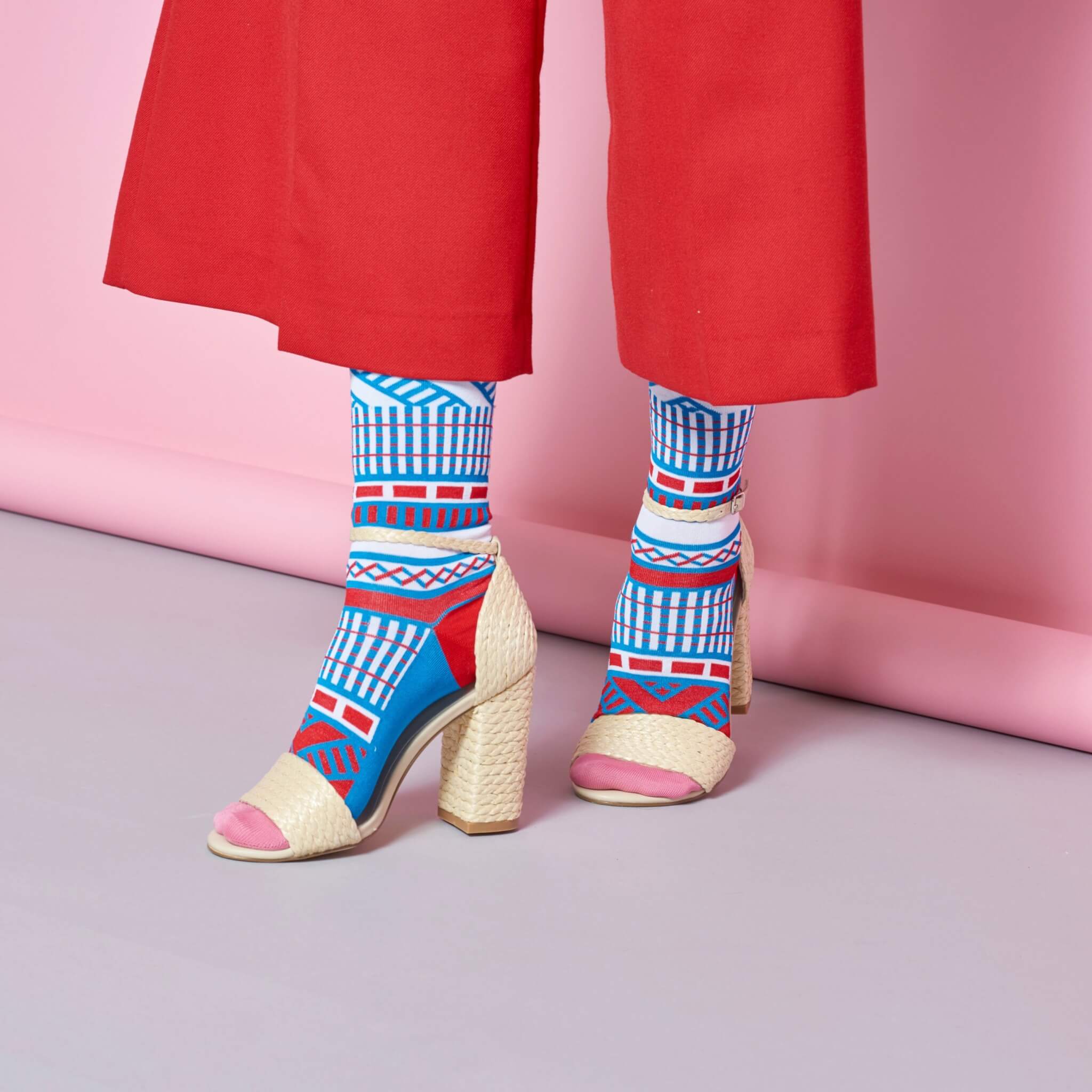 Dámske modro-biele teplé ponožky Happy Socks Estelle // kolekcia Hysteria