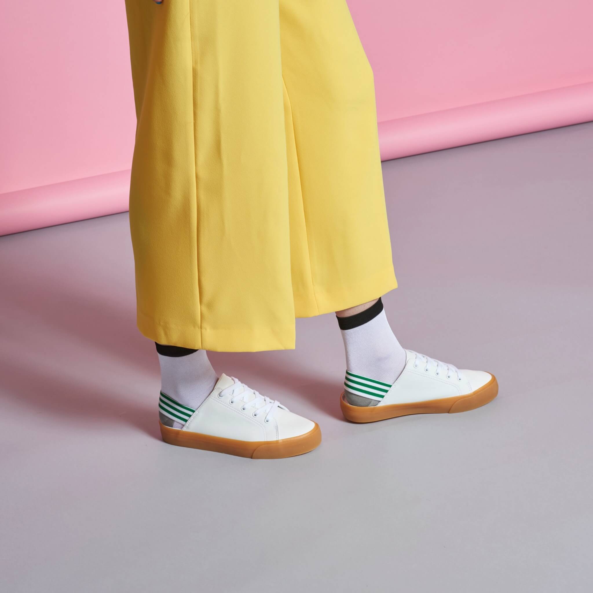 Dámske biele ponožky Happy Socks Grace // kolekcia Hysteria