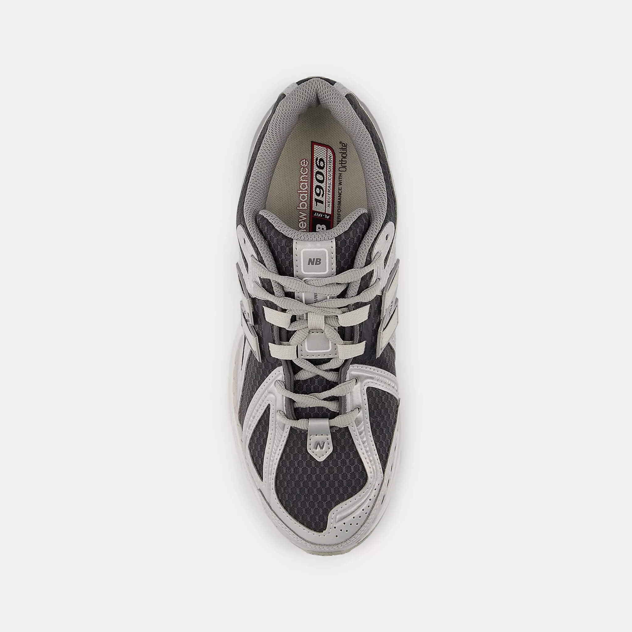 Unisex čierno-strieborné voľnočasové tenisky New Balance U1906R
