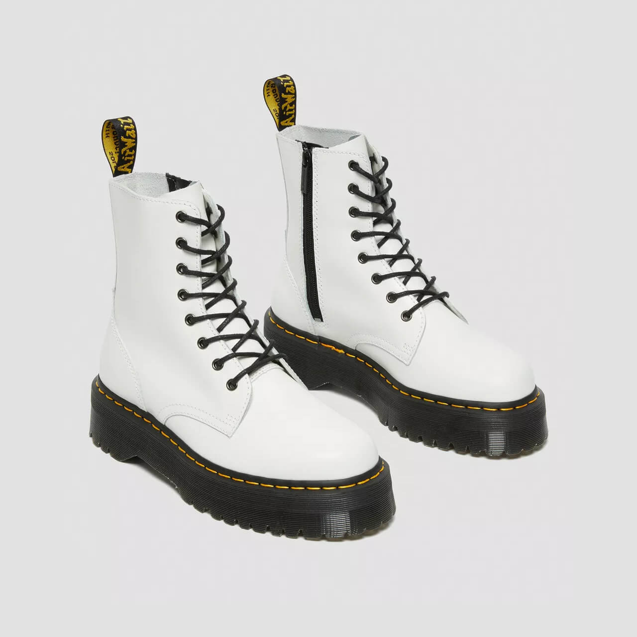 Biele členkové topánky Dr. Martens Jadon
