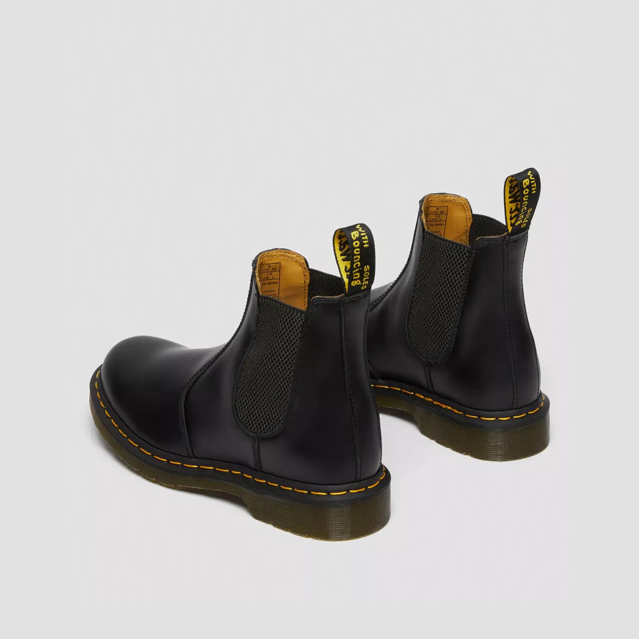 Čierne chelsea topánky Dr. Martens 2976 Yellow Stitch