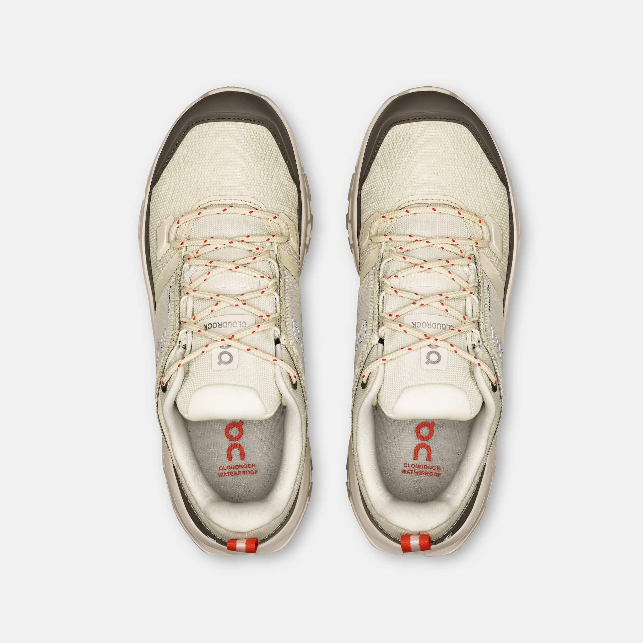 Dámske šedé outdoorové topánky ON Cloudrock Low WP