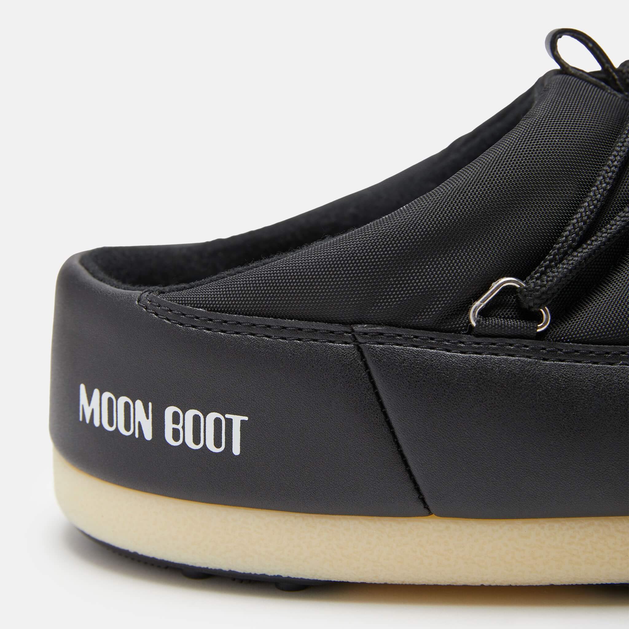 Dámske čierne našuchovačky Moon Boot Evx Mule Nylon