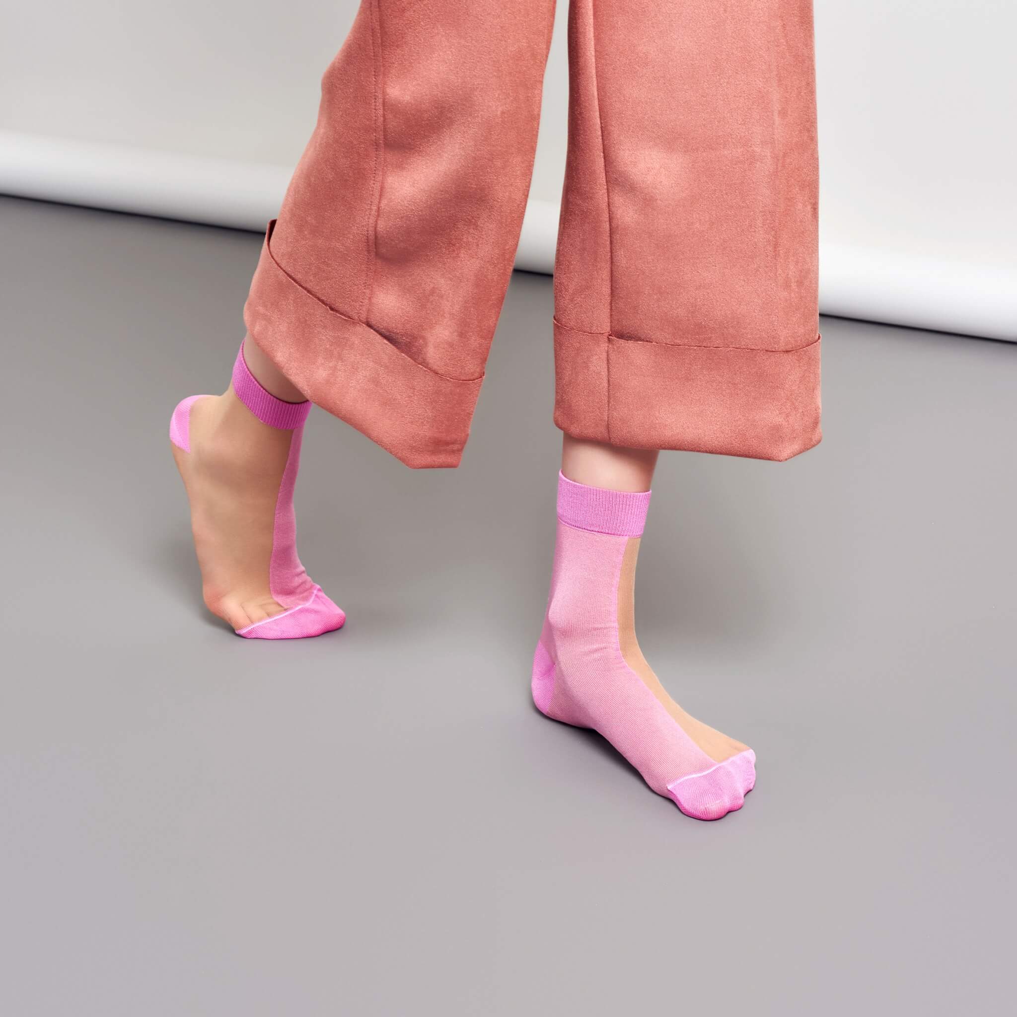 Dámske ružové ponožky Happy Socks Filippa // kolekcia Hysteria