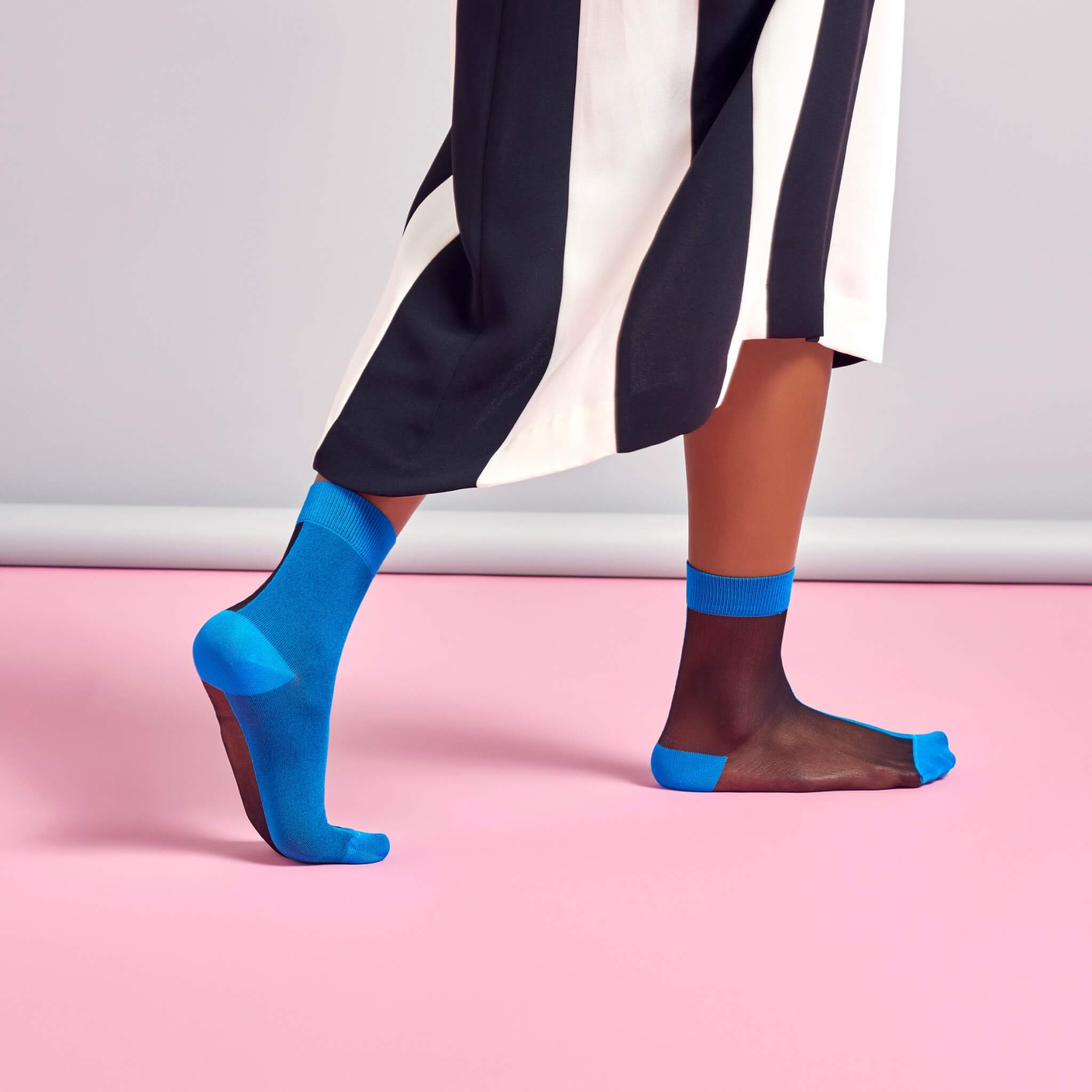 Dámske čierno-modré ponožky Happy Socks Filippa // kolekcia Hysteria