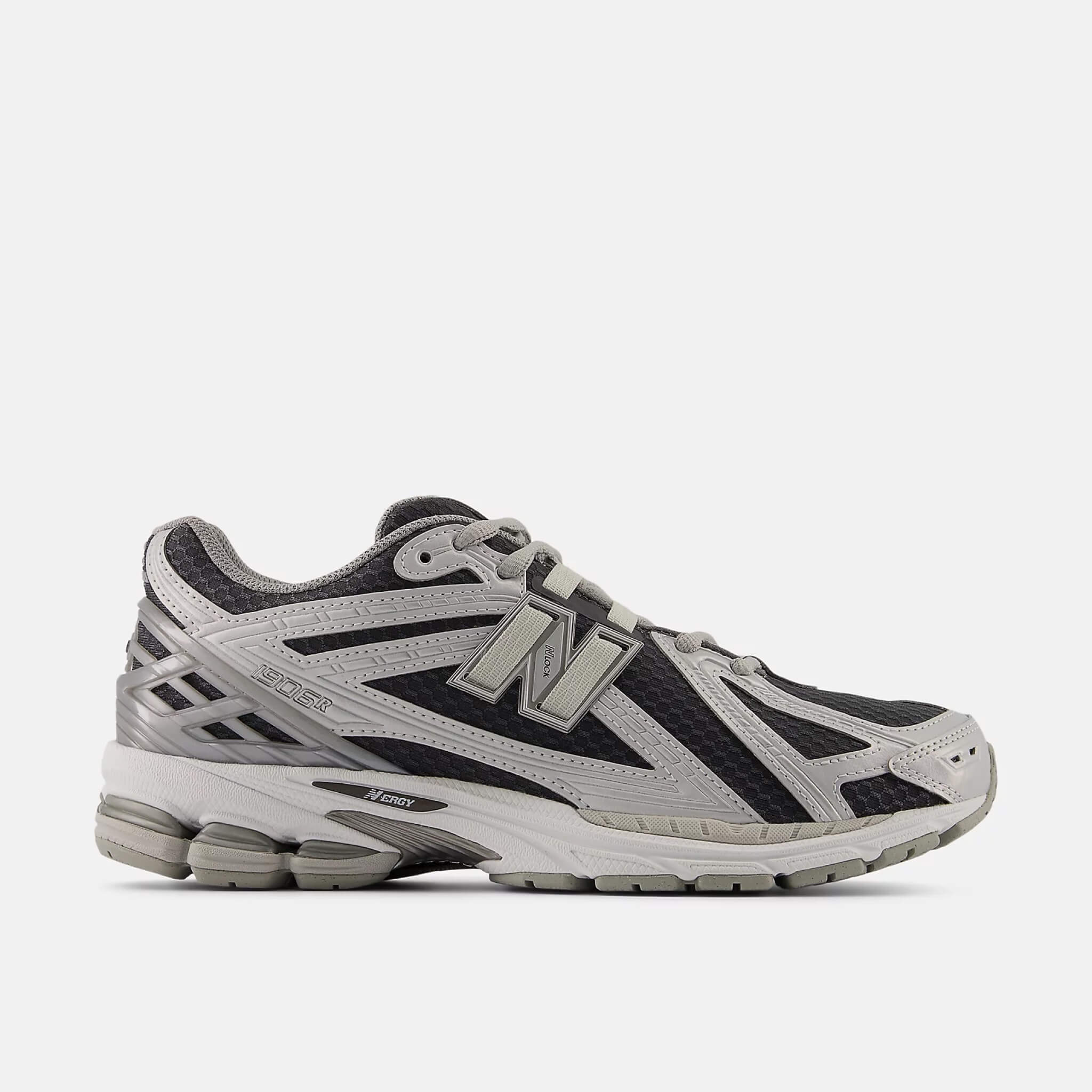 Unisex čierno-strieborné voľnočasové tenisky New Balance U1906R